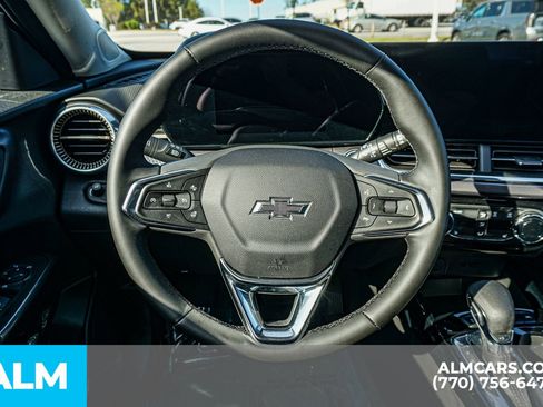 Used 2025 Chevrolet Trax ACTIV w/ Driver Confidence Package FWD image 30