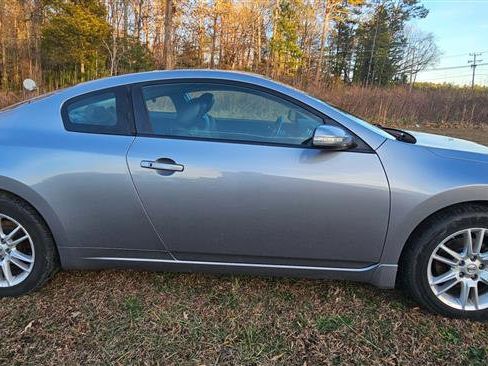Used 2008 Nissan Altima 3.5 SE w/ Premium Pkg image 6