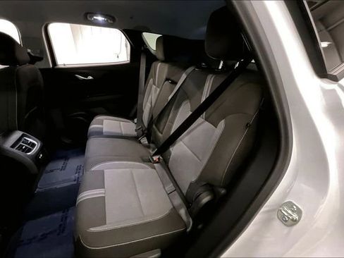 Used 2025 Chevrolet Blazer LT image 21