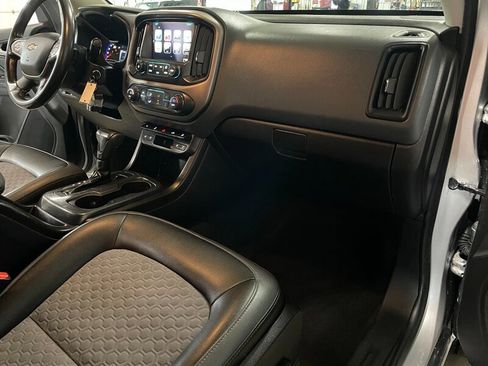 Used 2018 Chevrolet Colorado Z71 image 20