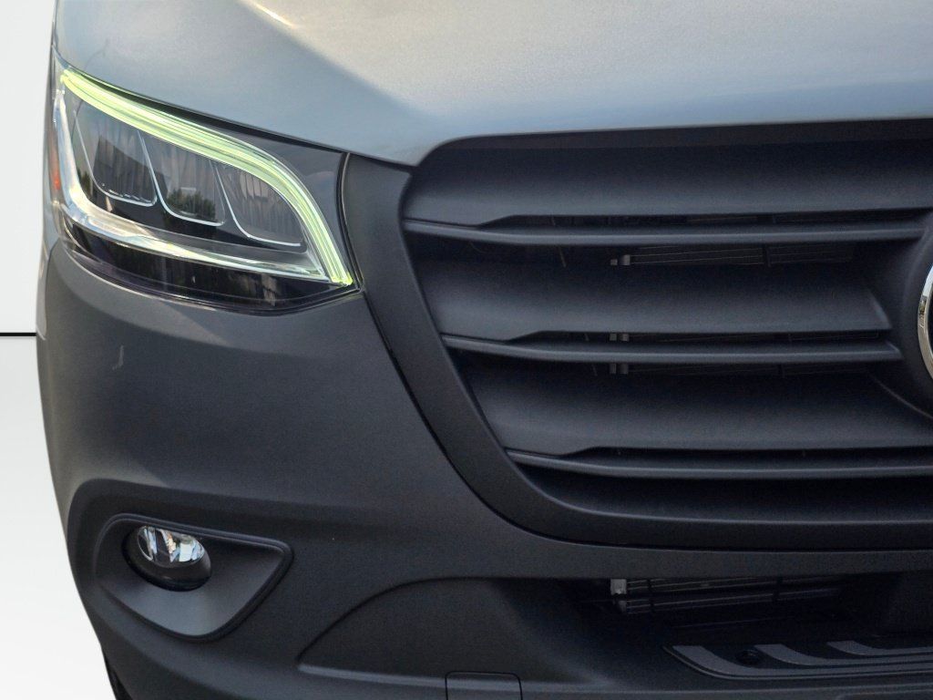 New 2026 Mercedes-Benz Sprinter 2500 image 30