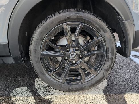 Used 2022 Nissan Kicks SR w/ Premium Package image 10