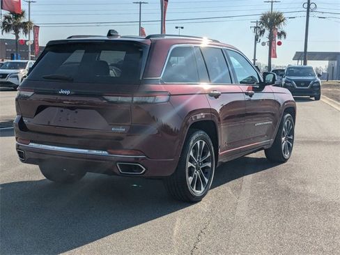 Used 2024 Jeep Grand Cherokee Overland w/ Trailer Tow Package image 3