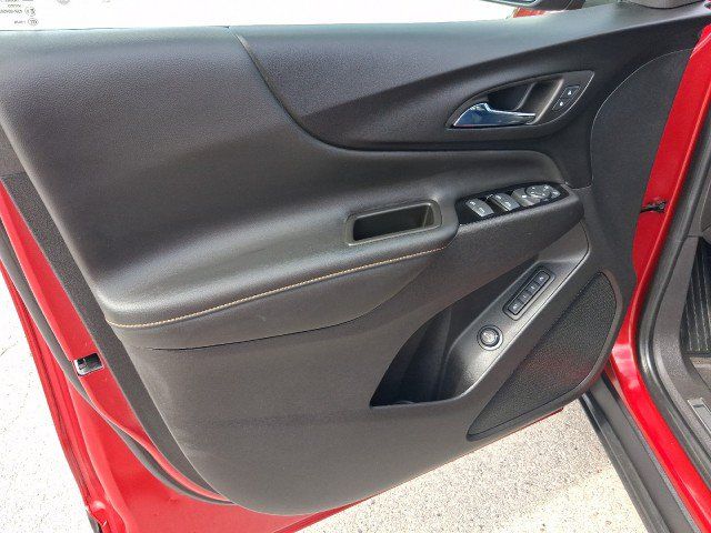 Used 2024 Chevrolet Equinox Premier FWD image 11