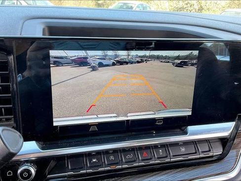 Used 2023 GMC Sierra 1500 Elevation image 11