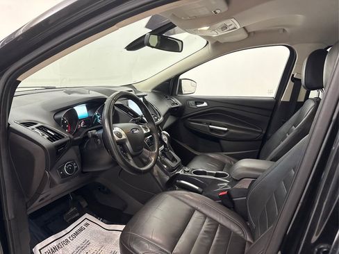 Used 2015 Ford Escape Titanium FWD image 15