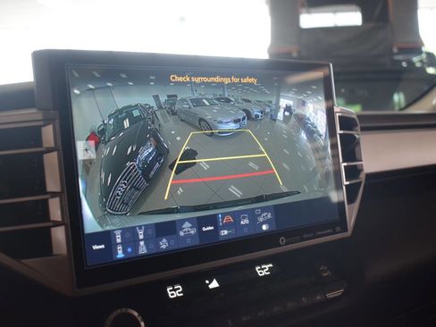 Used 2022 Toyota Tundra Limited w/ TRD Off-Road Package image 58