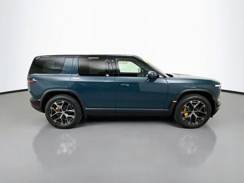 Used 2027 Rivian R2 Performance Dual AWD/4WD image 9