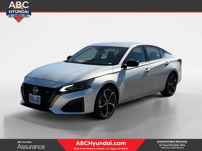 Used 2023 Nissan Altima 2.5 SR