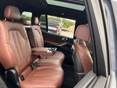 Used 2023 BMW X7 xDrive40i w/ Executive Package AWD/4WD image 41