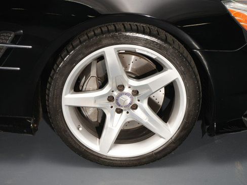 Used 2014 Mercedes-Benz SL 550 image 30