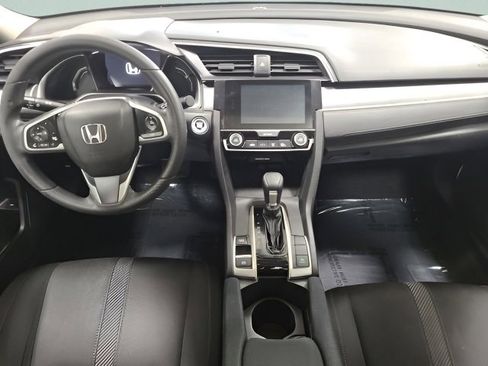 Used 2018 Honda Civic EX image 2