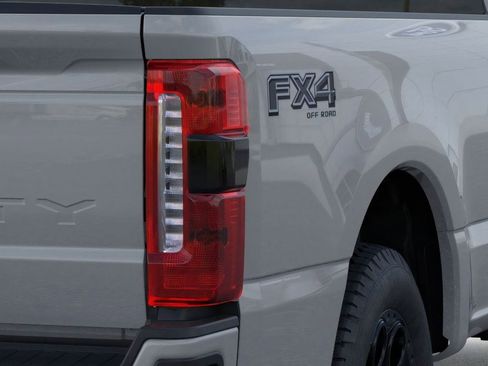 New 2026 Ford F350 Lariat w/ Black Appearance Package image 43