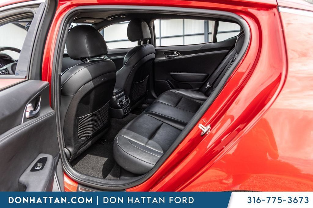 Used 2020 Kia Stinger GT AWD/4WD image 19
