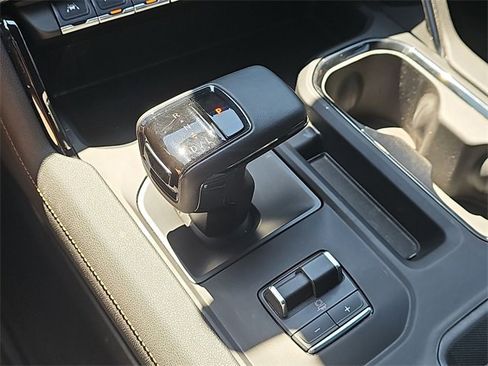 Used 2024 GMC Sierra 1500 AT4 w/ AT4 Premium Package image 14