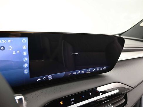 Used 2026 Buick Enclave Avenir w/ Super Cruise Package image 17