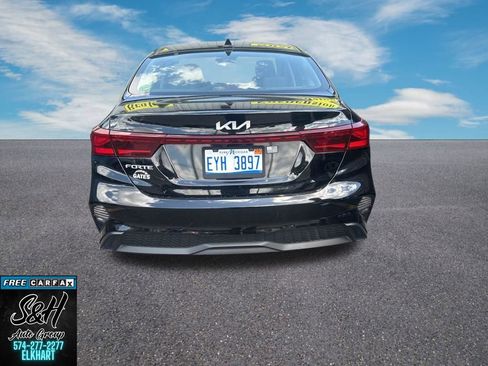 Used 2023 Kia Forte LXS FWD image 5