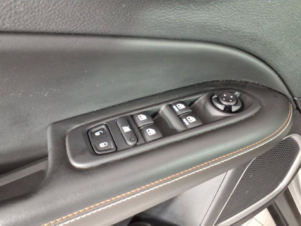 Used 2021 Jeep Compass Sport w/ Cold Weather Group FWD image 14