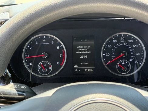 Used 2023 Kia K5 LXS FWD image 9