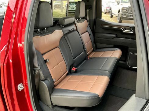 Certified 2025 Chevrolet Silverado 1500 High Country image 19