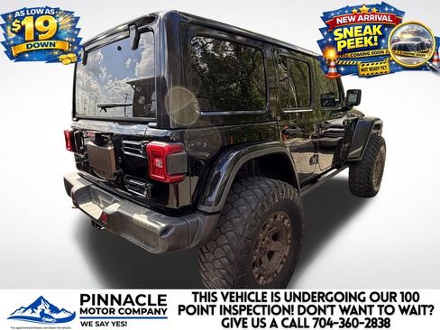 Used 2018 Jeep Wrangler Unlimited Rubicon AWD/4WD image 4