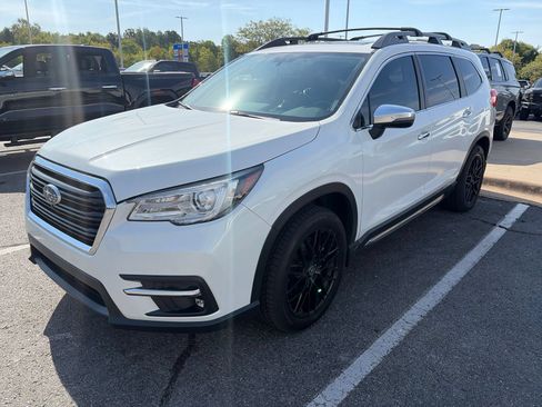 Used 2022 Subaru Ascent Touring w/ Popular Package #2A AWD/4WD image 1