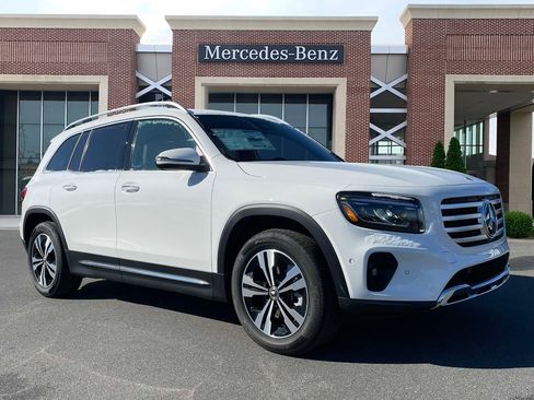 Certified 2025 Mercedes-Benz GLB 250 image 3