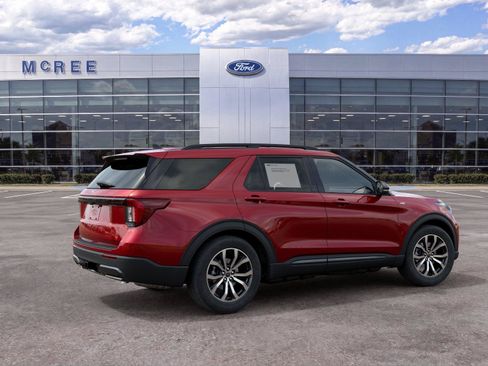 New 2027 Ford Explorer ST-Line w/ Premium Package RWD image 6