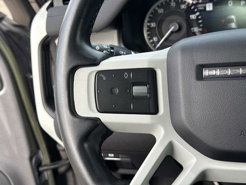 Used 2023 Land Rover Defender 110 S image 30