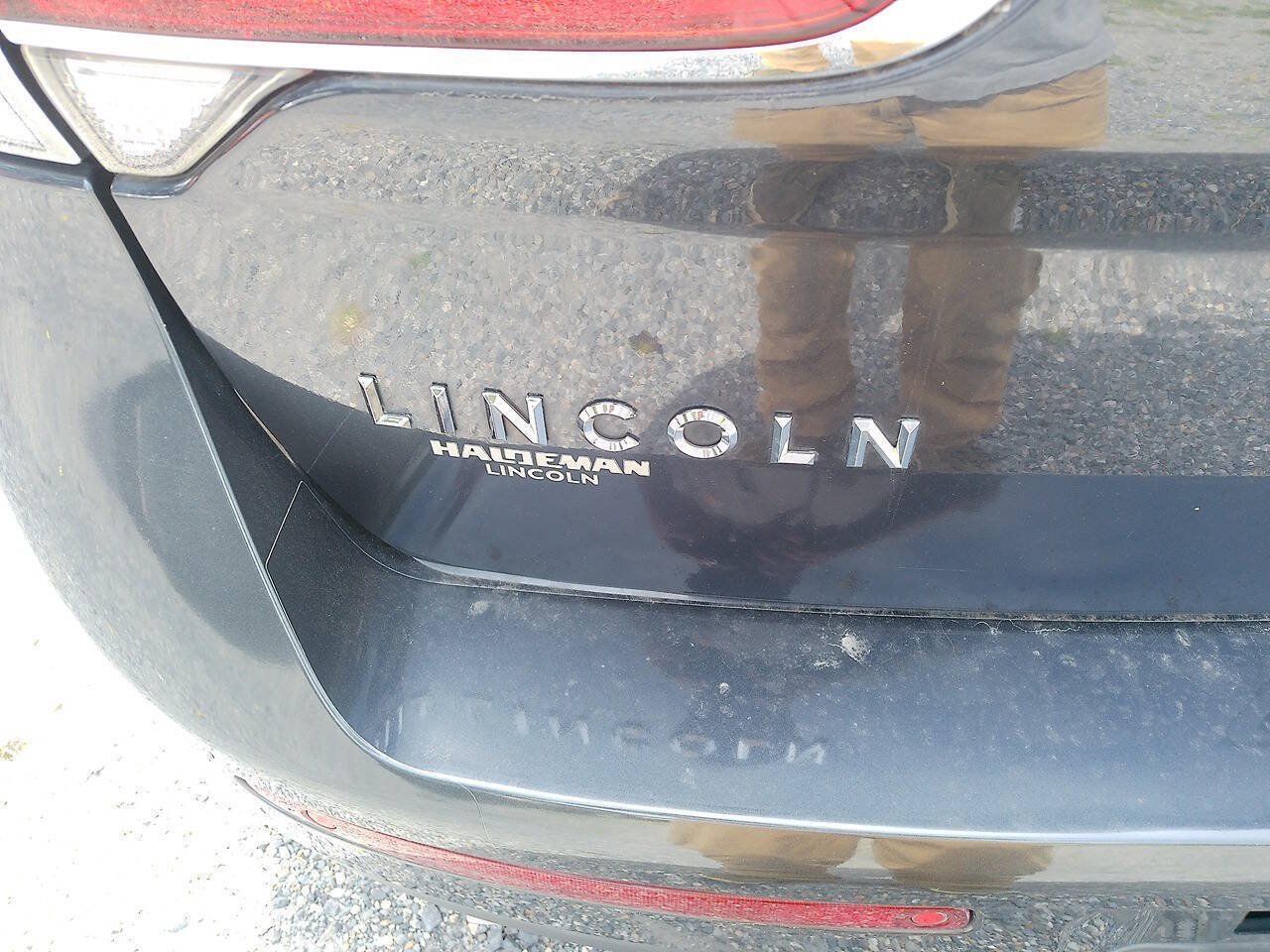 Used 2013 Lincoln MKX AWD image 9