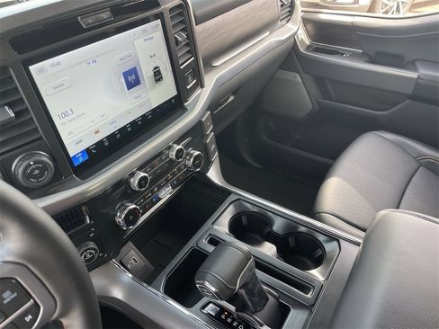 Used 2025 Ford F150 Lariat w/ Equipment Group 501A Mid image 24