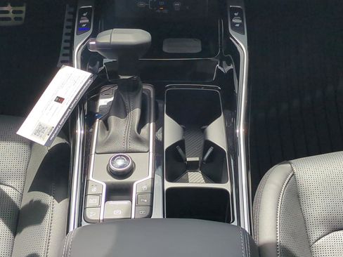 New 2026 Kia Sorento SX image 17