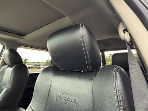 Used 2017 RAM 1500 Laramie w/ Convenience Group AWD/4WD image 24