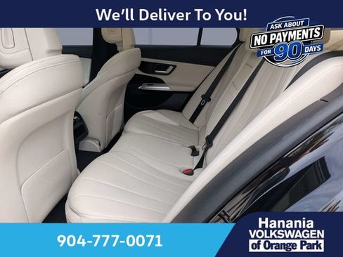 Used 2025 Mercedes-Benz E 350 Sedan image 16
