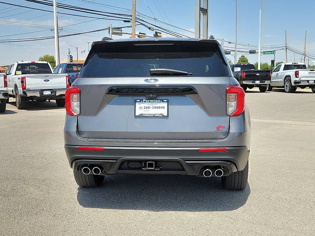 Used 2022 Ford Explorer ST AWD/4WD image 11