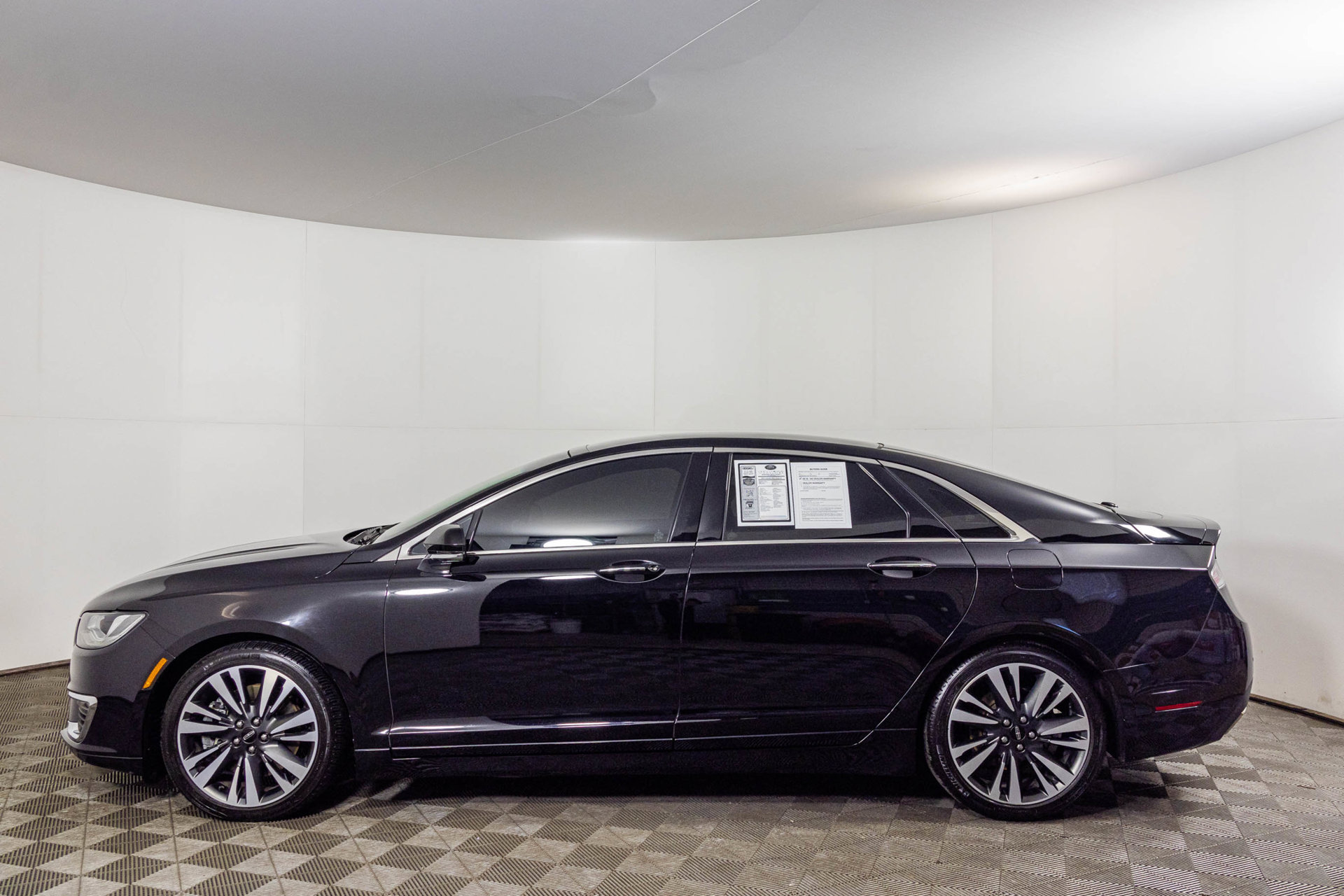 Used 2017 Lincoln MKZ Reserve AWD/4WD image 23