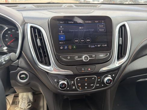 Used 2023 Chevrolet Equinox Premier image 39