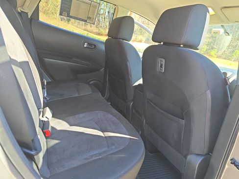 Used 2013 Nissan Rogue S w/ Special Edition Pkg image 11