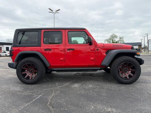 Used 2021 Jeep Wrangler Unlimited Sport AWD/4WD image 4