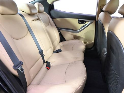 Used 2013 Hyundai Elantra Limited image 18