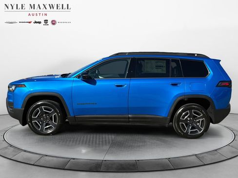 New 2026 Jeep Cherokee Laredo image 13