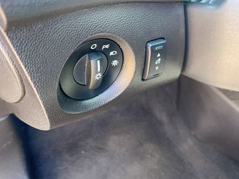 Used 2014 Ford Fiesta SE FWD image 33