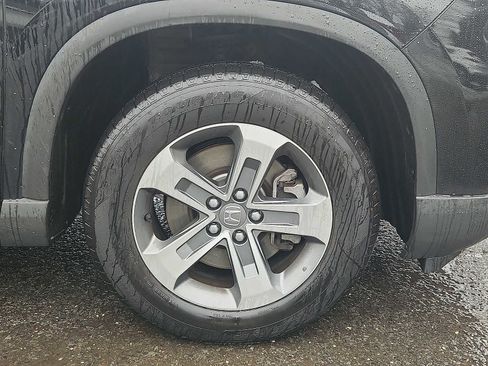 Certified 2025 Honda Pilot EX-L image 8