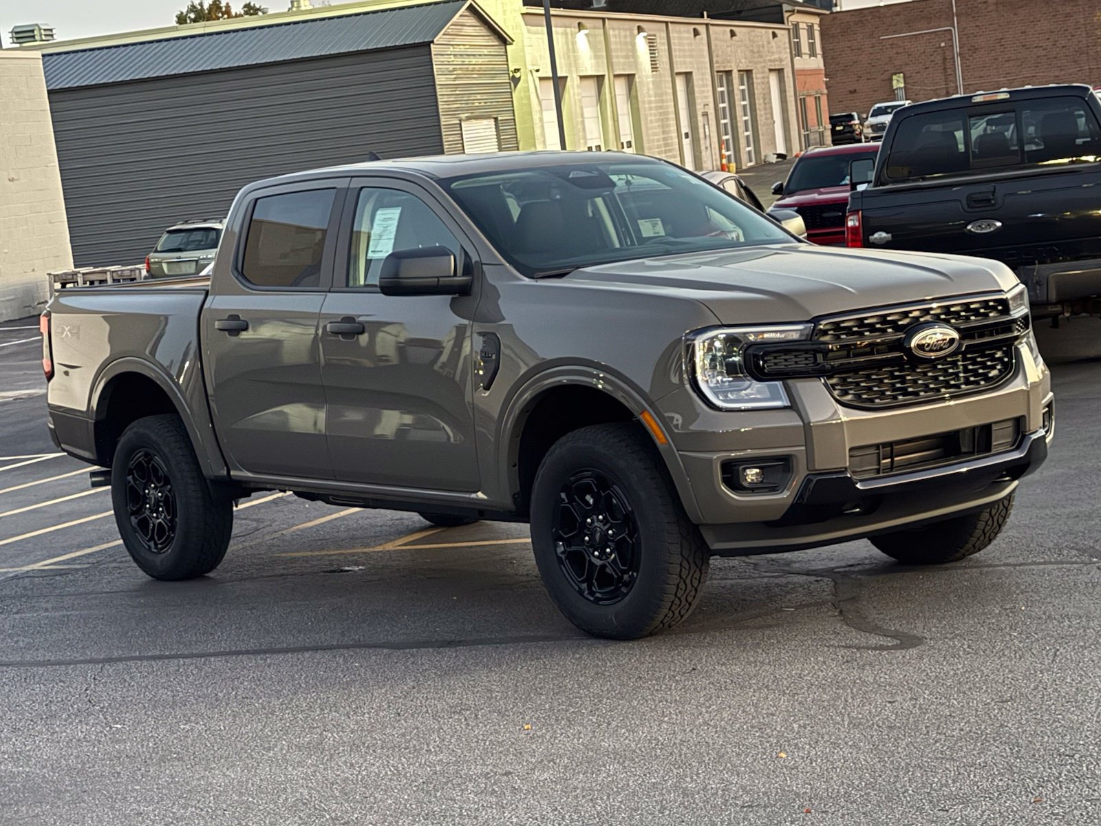 New 2026 Ford Ranger XLT w/ Black Appearance Package AWD/4WD image 9