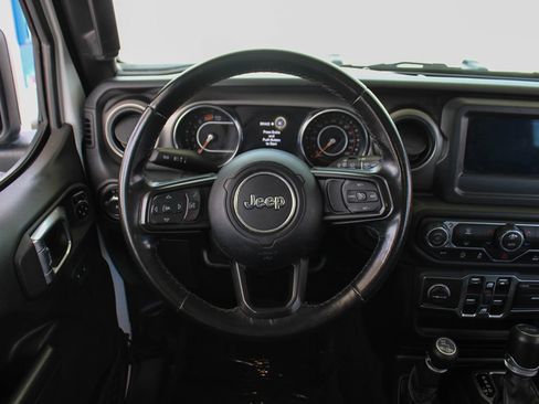 Used 2021 Jeep Wrangler Unlimited Sport image 24