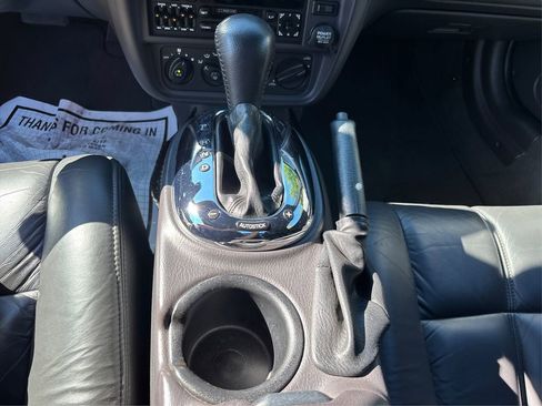 Used 2001 Plymouth Prowler image 16
