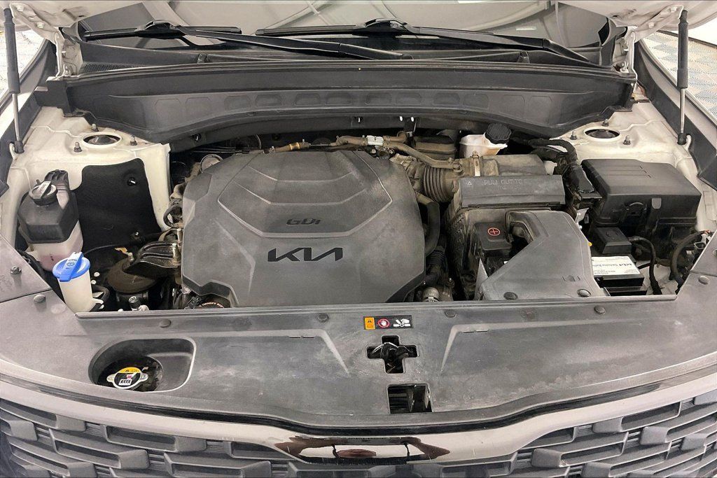 Used 2022 Kia Telluride SX w/ SX Prestige Package AWD/4WD image 12