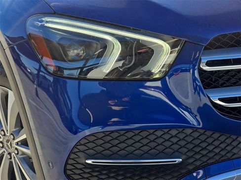 Used 2020 Mercedes-Benz GLE 350 4MATIC image 35