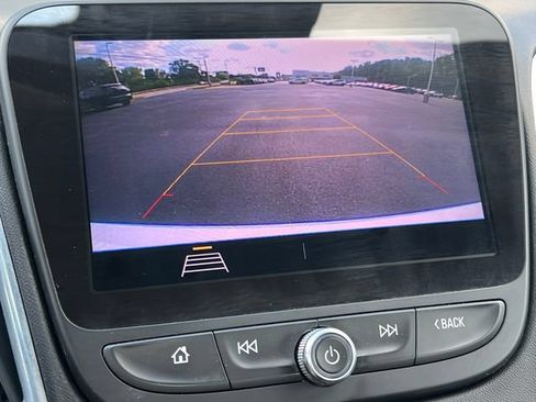 Used 2019 Chevrolet Malibu LT w/ Driver Confidence Package II FWD image 21