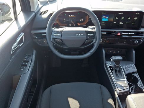 New 2026 Kia Sportage LX w/ LX Convenience Package image 7